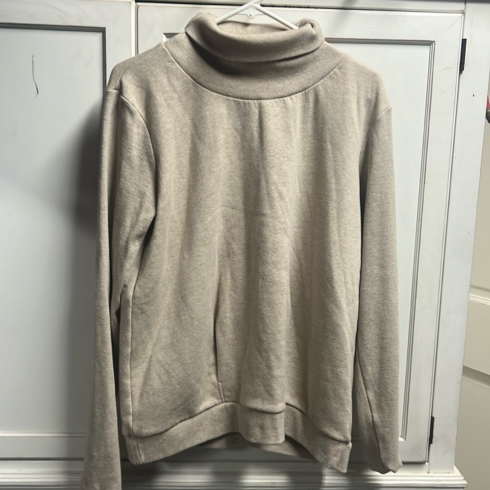 Alo sweatshirt size L